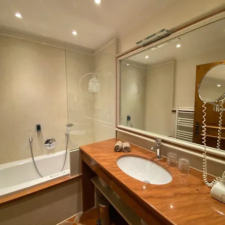 Gipfelhaus Magdalensberg 4*