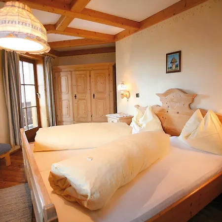 Gipfelhaus Magdalensberg Hotel