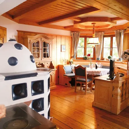 Gipfelhaus Magdalensberg 호텔 4*