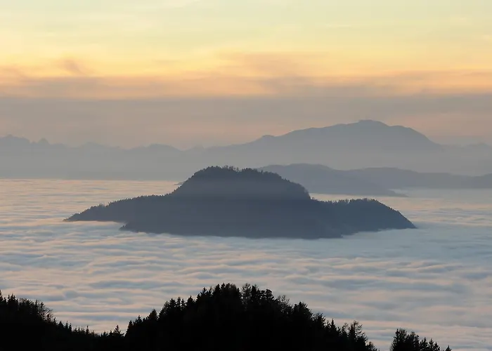 Gipfelhaus Magdalensberg Hotel